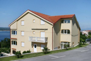 Apartments with a parking space Crikvenica - 5532